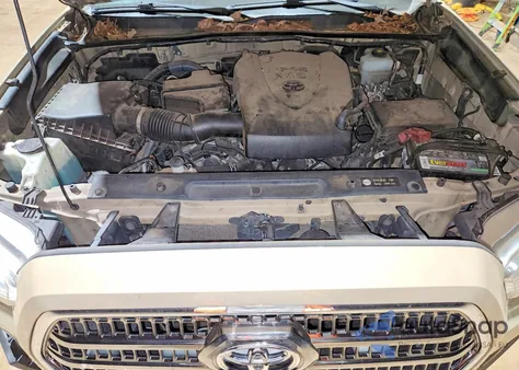 2017 Toyota Tacoma Access Cab z USA, uszkodzony, nr VIN 5TFSZ5AN2HX090809